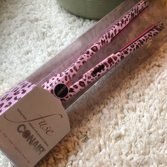 Conair Fuse Punk Leopard Flat Iron - Picture 7 of 7